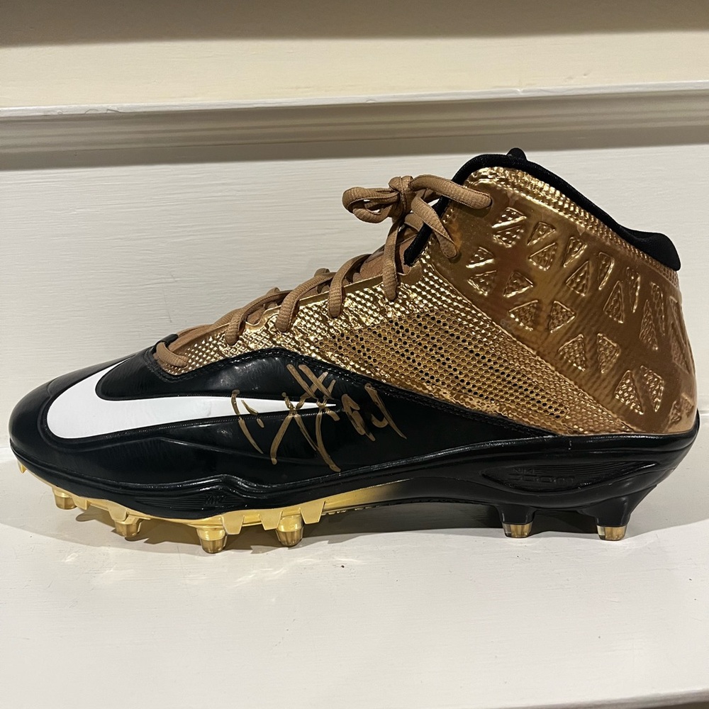 Signed and in game warn shoe from NFL DE Cameron Jordan